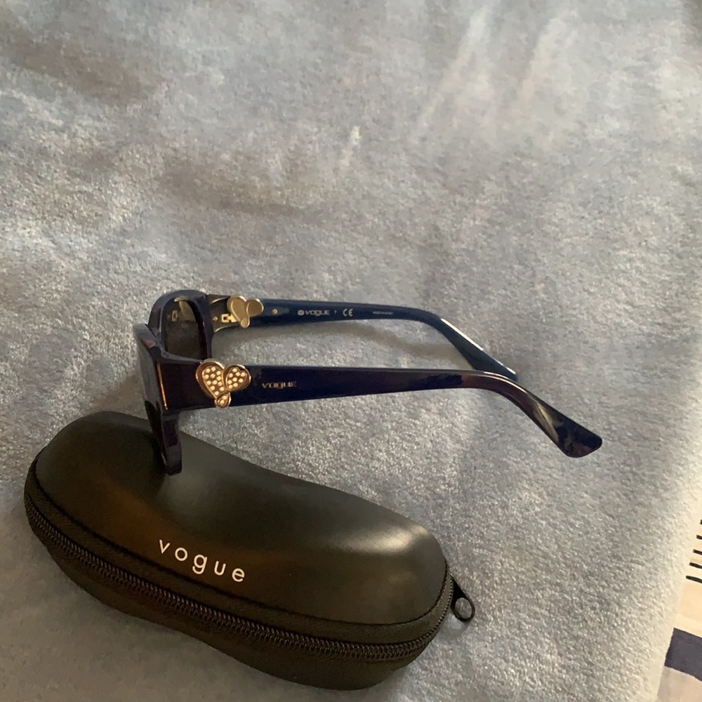 Vogue Sunglasses - Picture 2 of 9